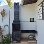 Excelente Casa 300M2 Em Bairro Nobre Perto De Tudo